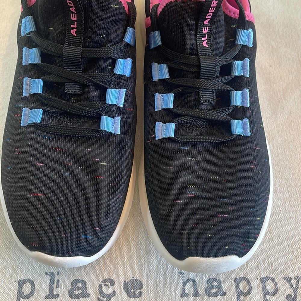 ALEADER Black and Pink Athletic Sneakers - Picture 5 of 11